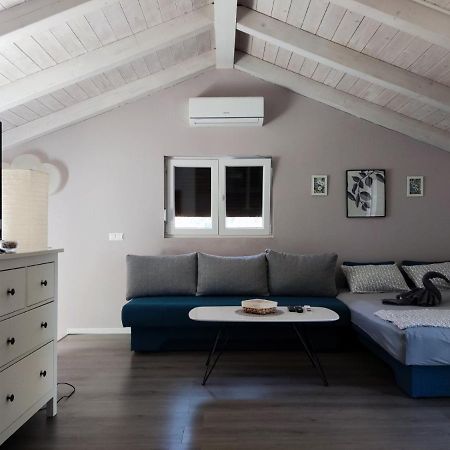 Appartement Viva 1 Rovinj Extérieur photo